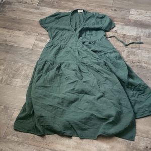 Universal thread cotton gauze wrap dress